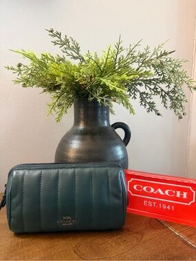 Coach Cosmetic Case 17